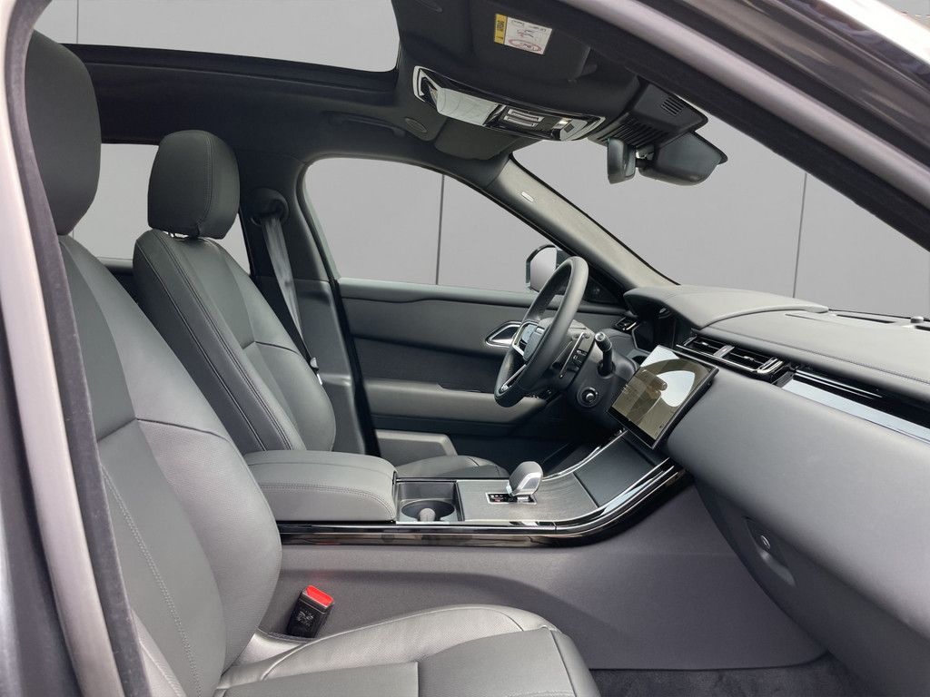 Land Rover Range Rover Velar 2025