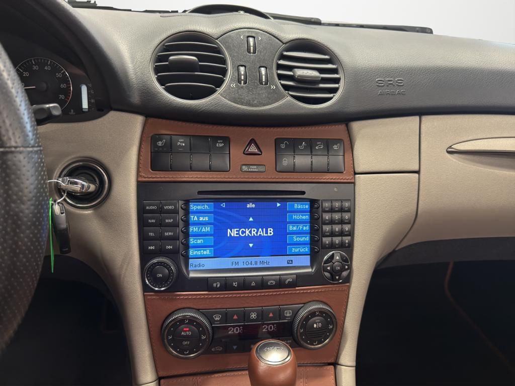 Mercedes-Benz CLK 500 2005