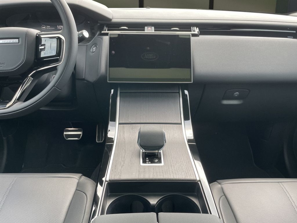 Land Rover Range Rover Velar 2025