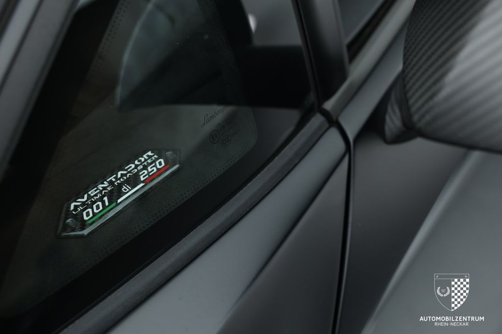 Lamborghini Aventador 2022