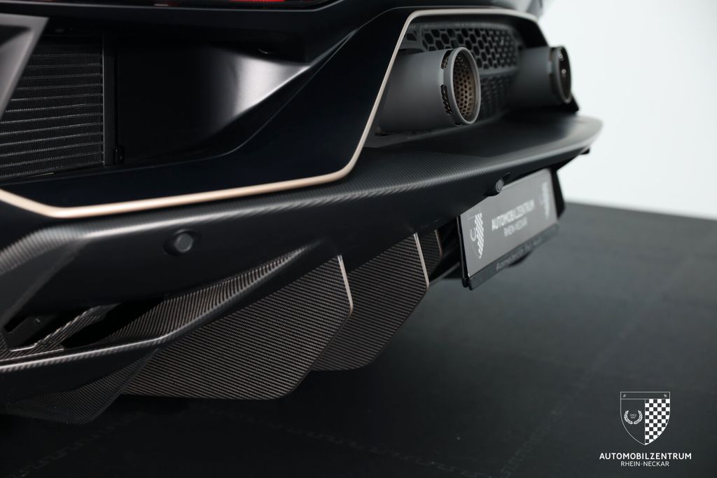 Lamborghini Aventador 2022