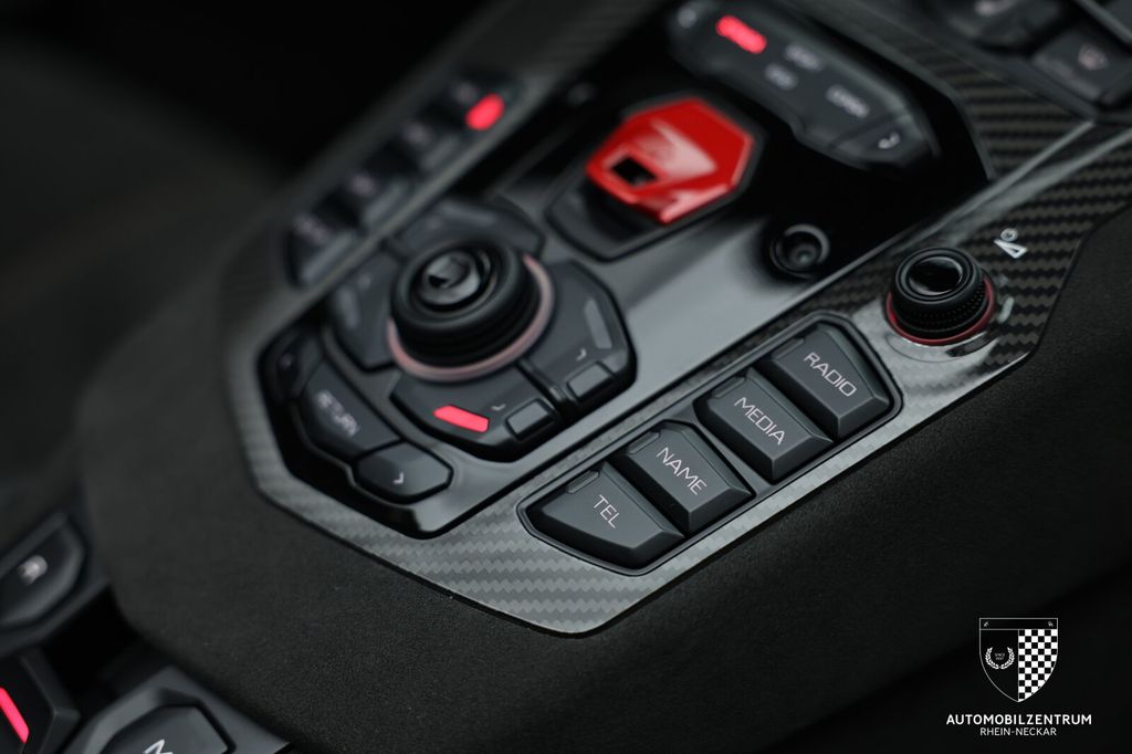 Lamborghini Aventador 2022