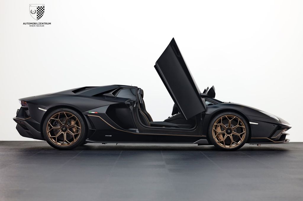 Lamborghini Aventador 2022