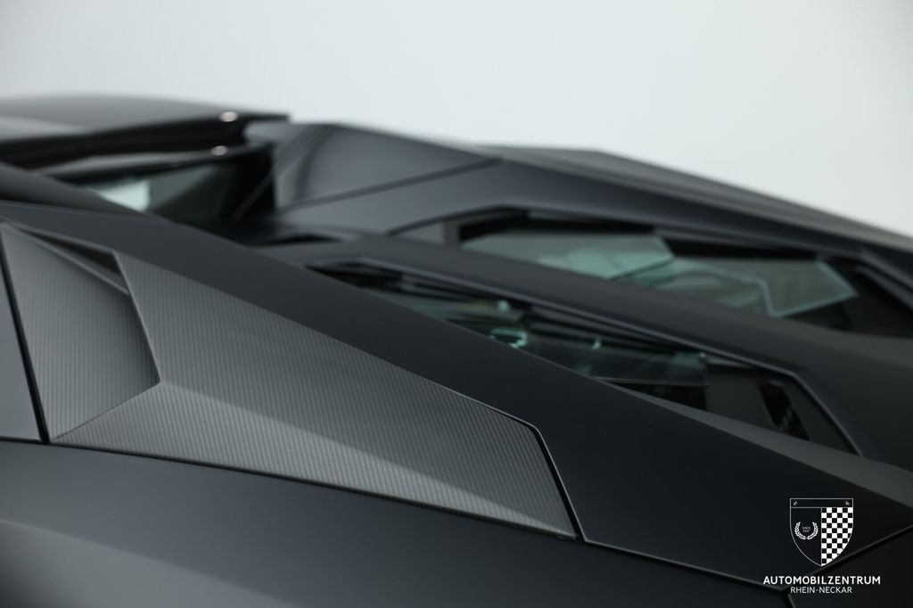 Lamborghini Aventador 2022