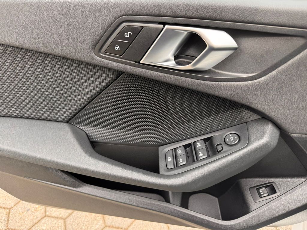 BMW 116 2024