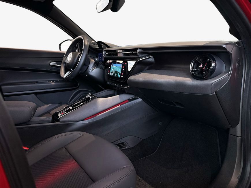 Alfa Romeo Junior 2025