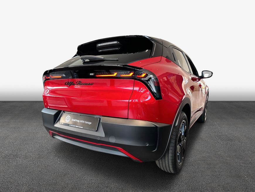 Alfa Romeo Junior 2025