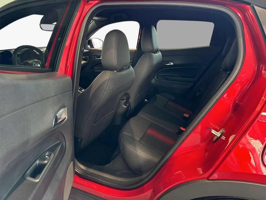 Alfa Romeo Junior 2025