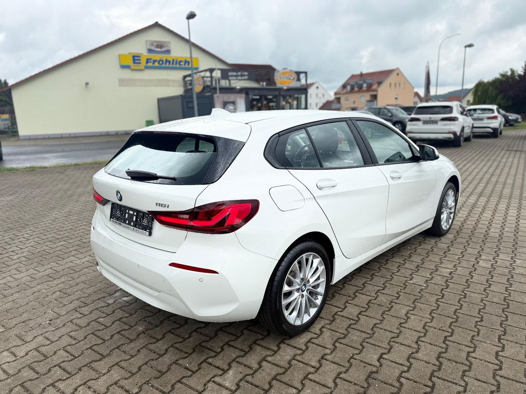 BMW 116 2024