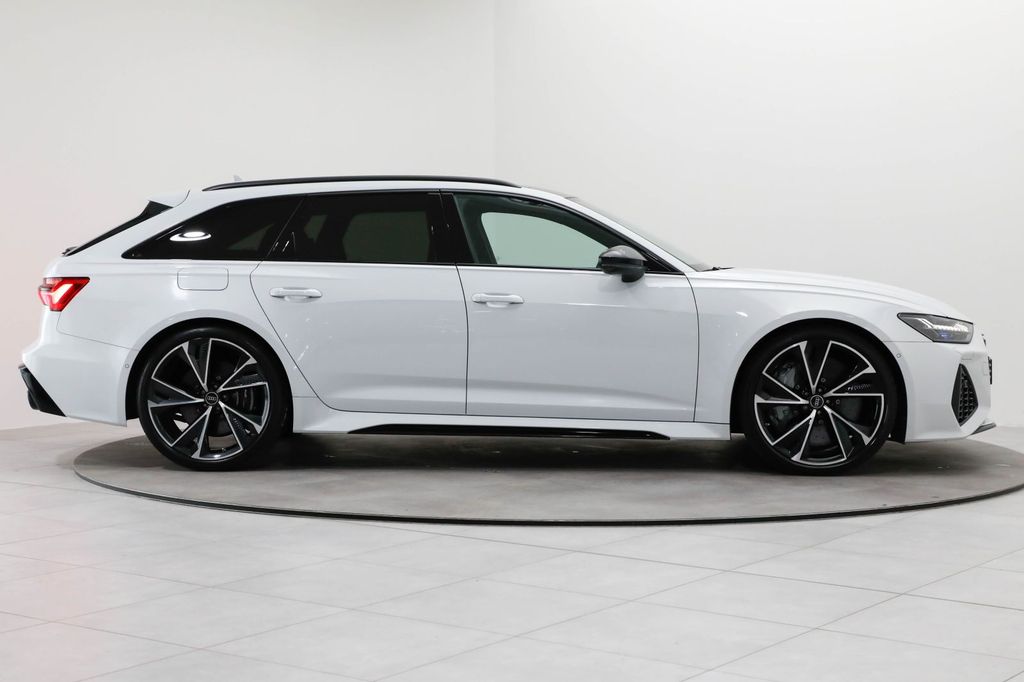 Audi RS6 2024