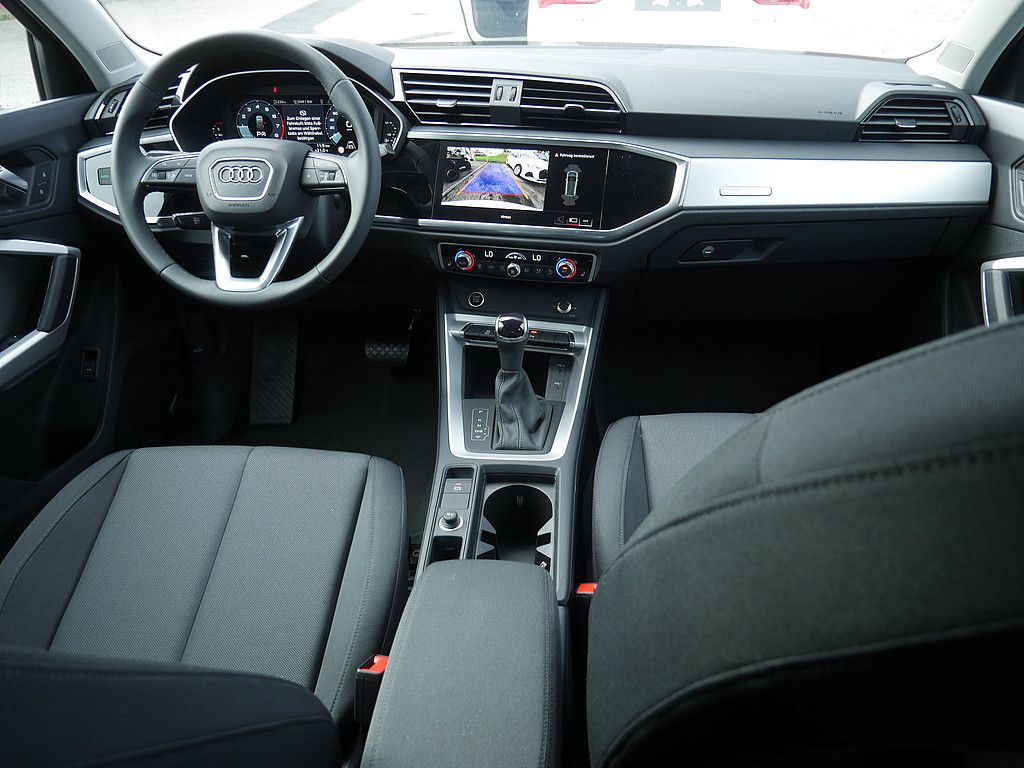 Audi Q3 2025
