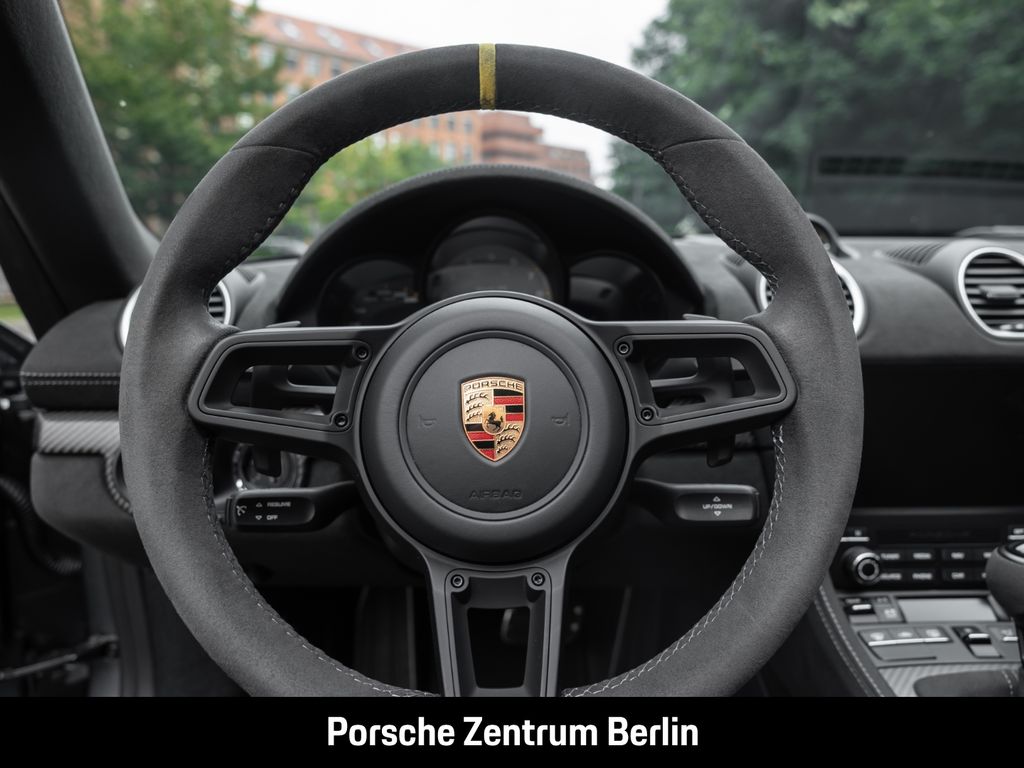 Porsche Boxster 2024