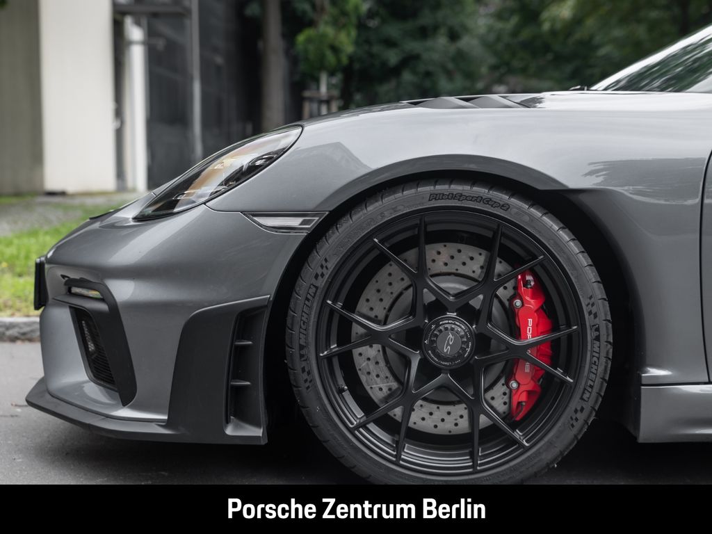 Porsche Boxster 2024