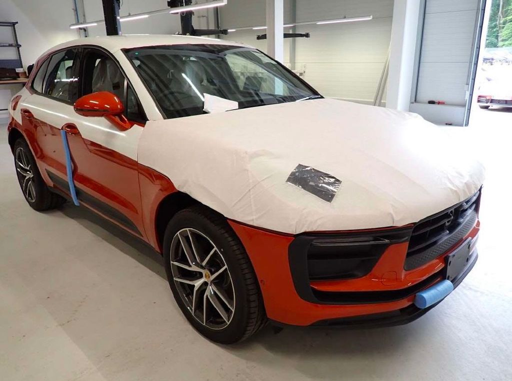 Porsche Macan 2025