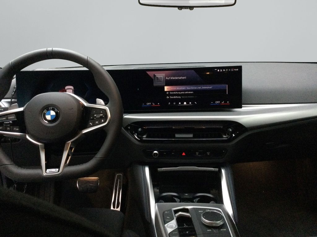 BMW 218 2025