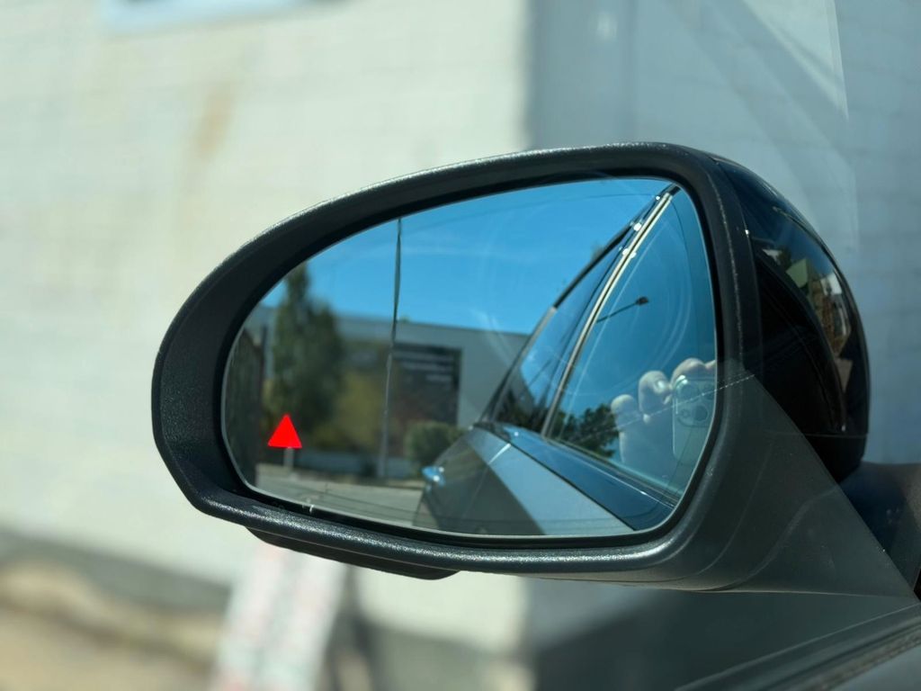 Mercedes-Benz C 300 2023