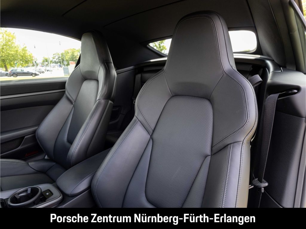 Porsche 992 2024