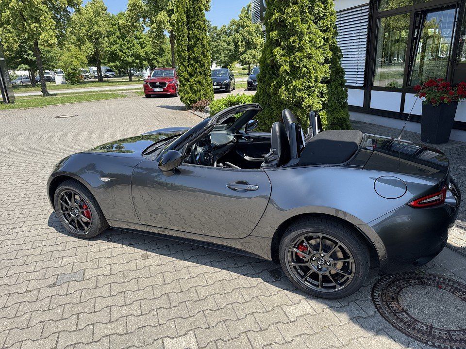 Mazda MX-5 2025