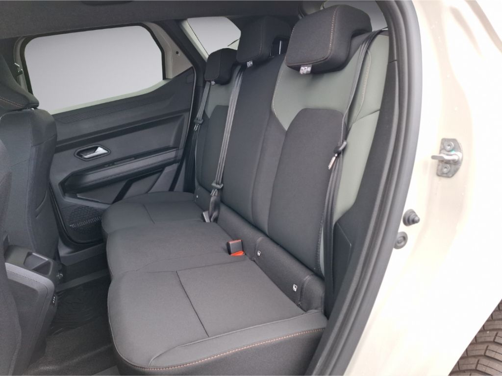 Dacia Duster 2025