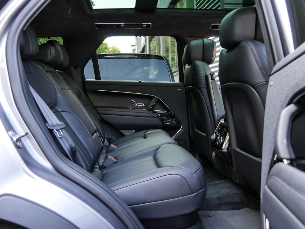 Land Rover Range Rover Sport 2025