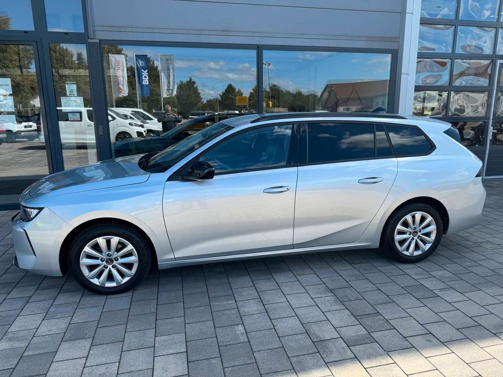 Opel Astra 2024