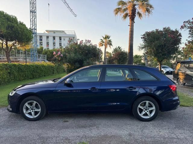 Audi A4 2022