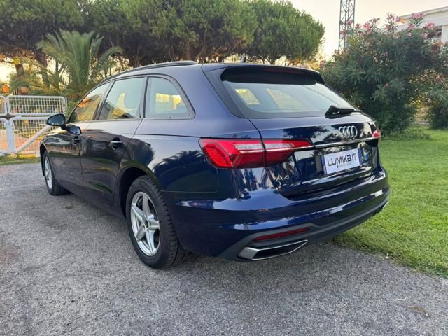 Audi A4 2022