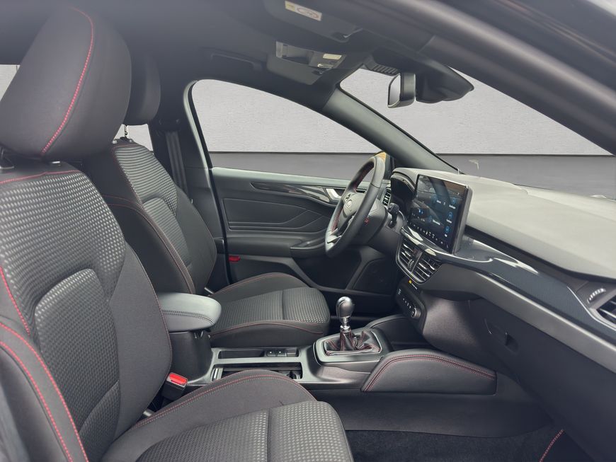 Ford Focus 2023