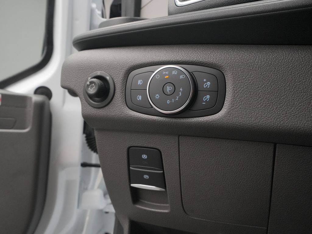 Ford Transit 2025