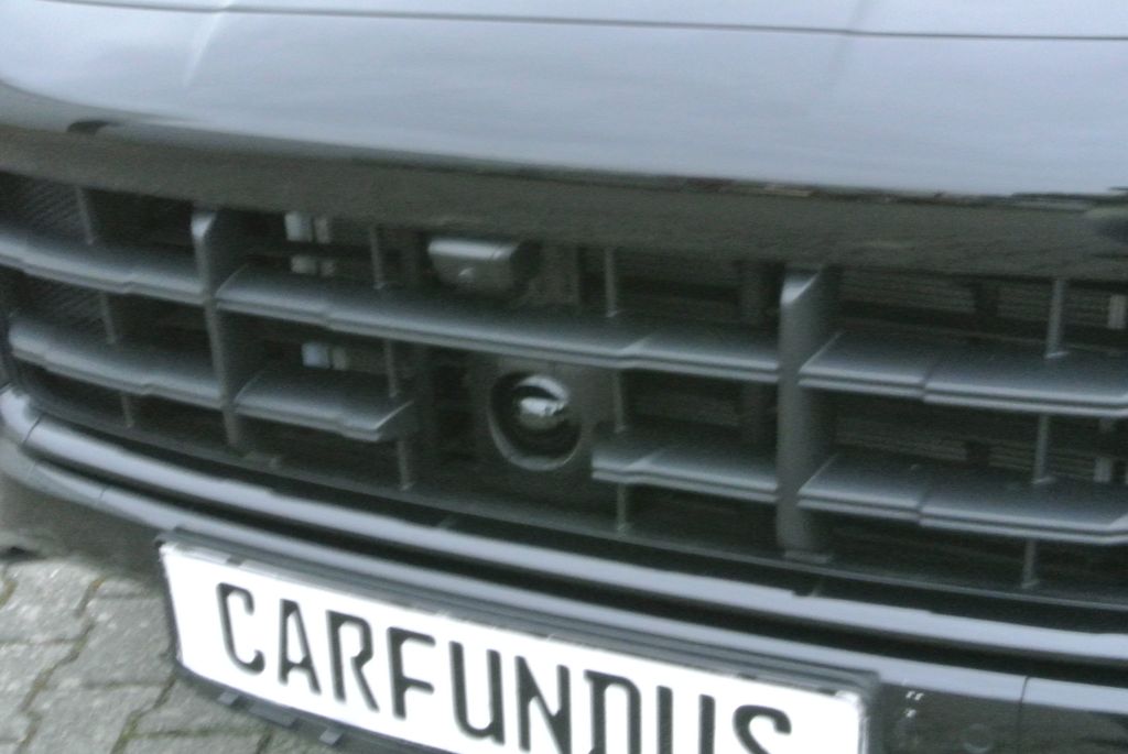 Porsche Cayenne 2025