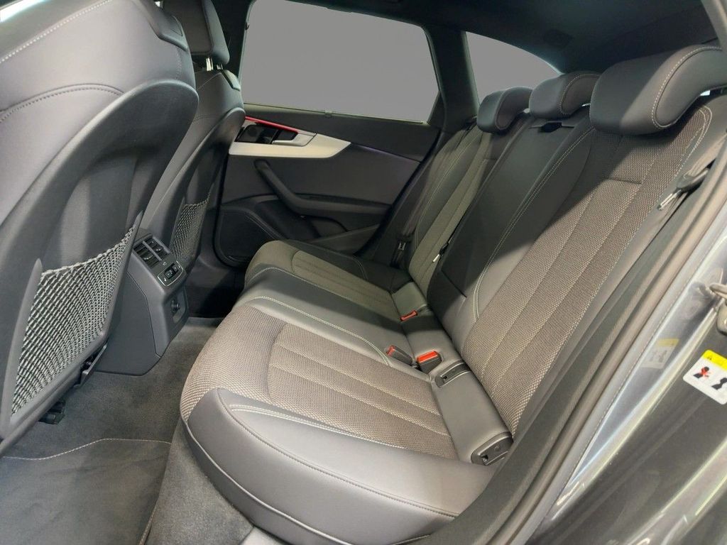 Audi A4 2022
