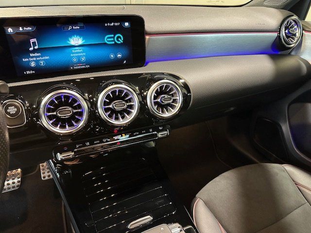 Mercedes-Benz A 250 2021