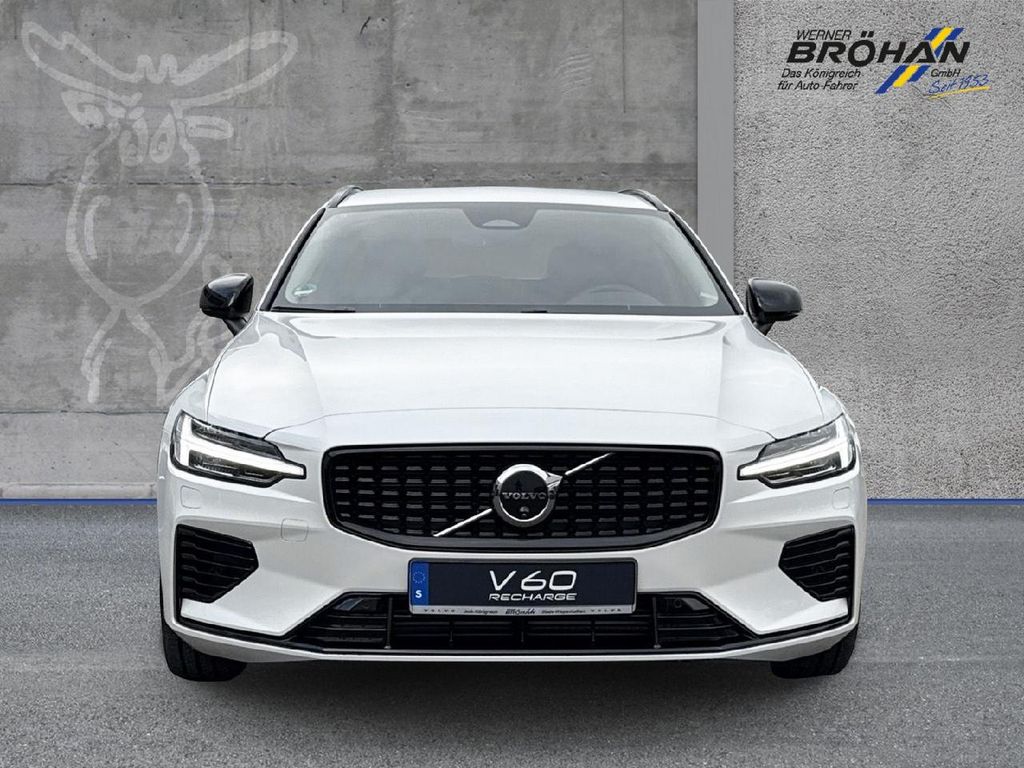 Volvo V60 2025