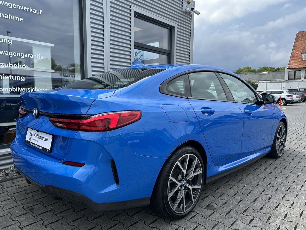 BMW 218 Gran Coupé 2024