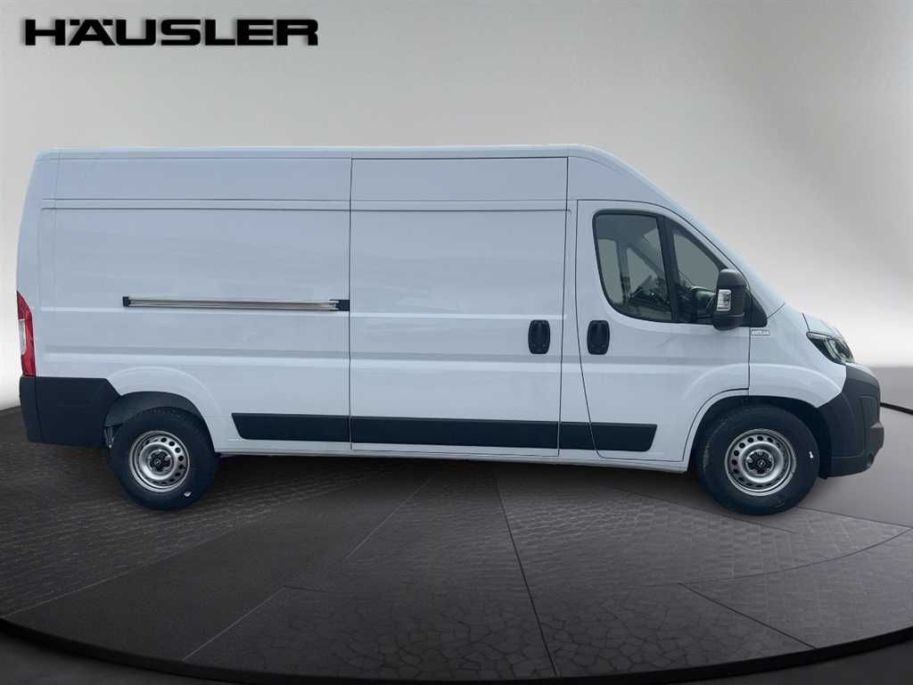 Opel Movano 2025