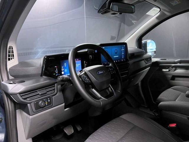 Ford Tourneo Custom 2024