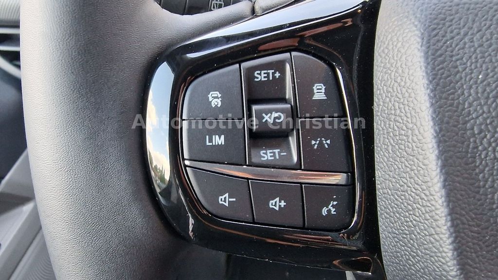 Ford Transit Custom 2025