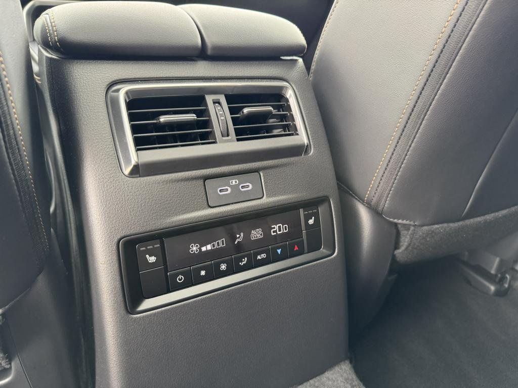 Mazda CX-80 2025