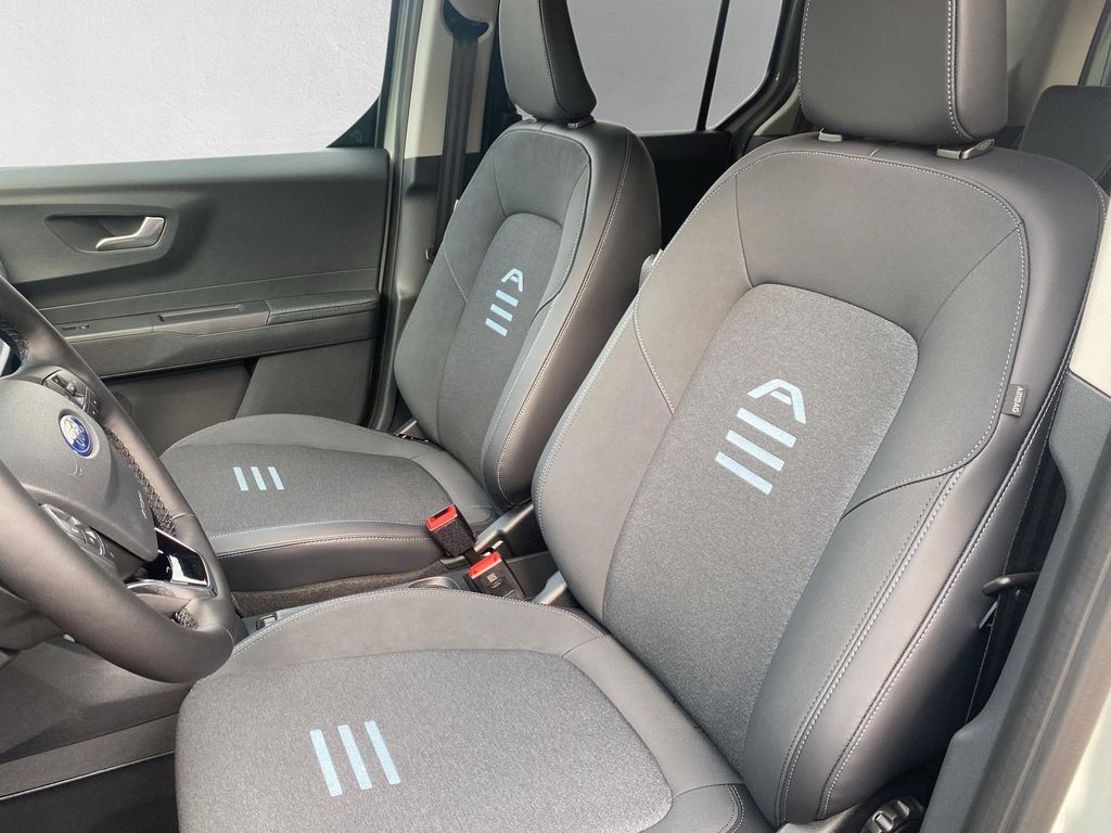 Ford Tourneo Courier 2025