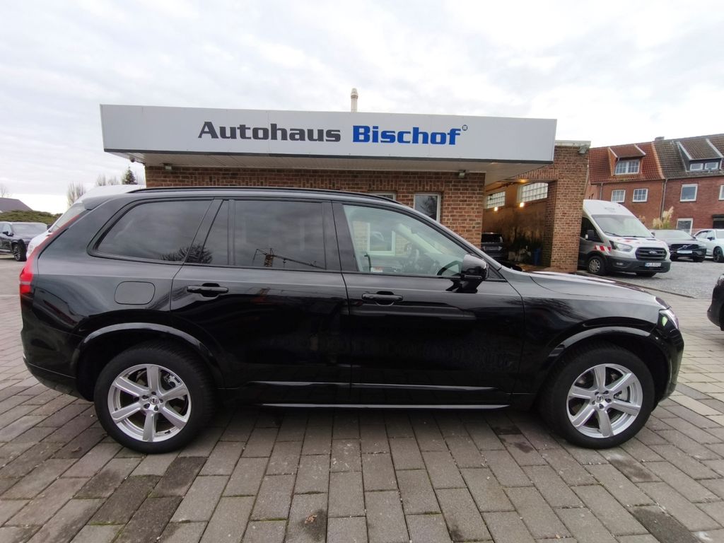 Volvo XC90 2025
