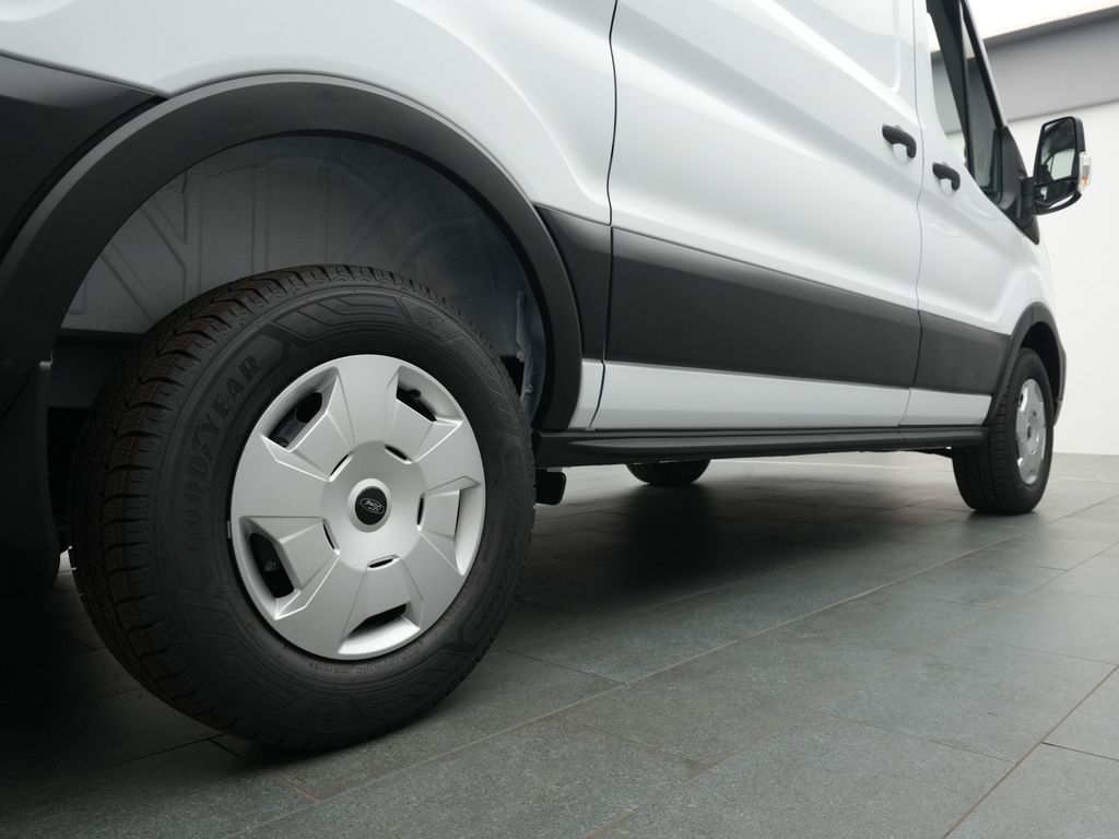 Ford Transit 2025