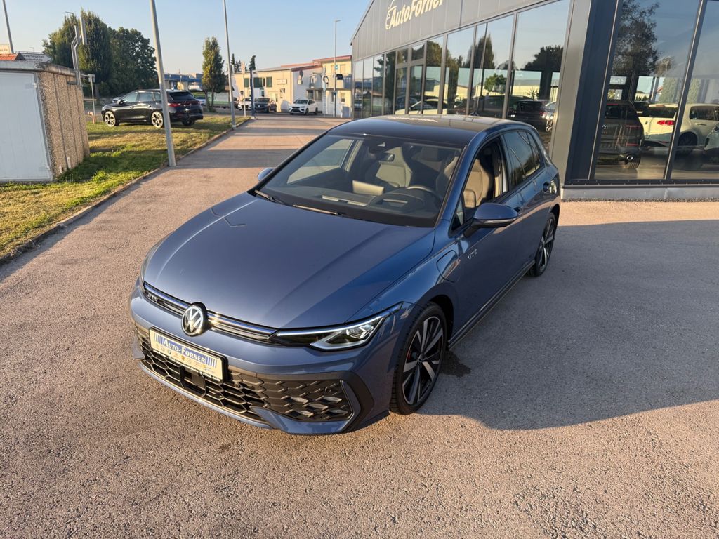 Volkswagen Golf 2024
