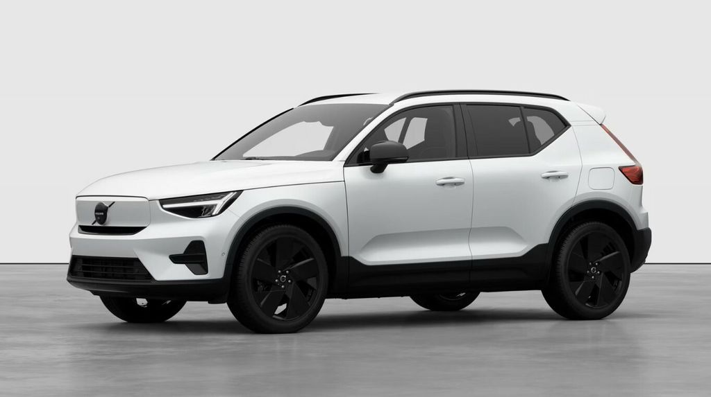 Volvo EX40 2025