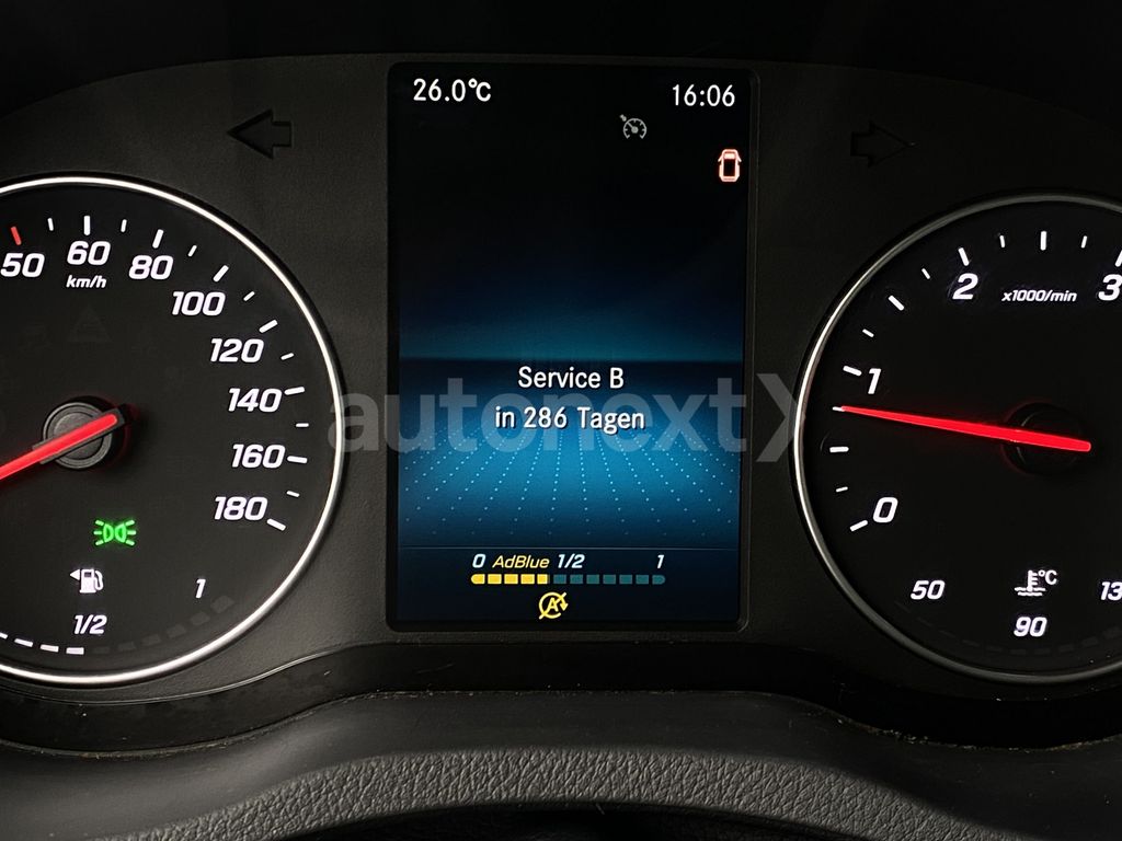 Mercedes-Benz Sprinter 2021