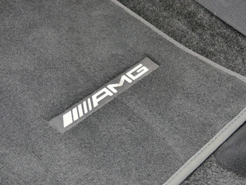 Mercedes-Benz GLA 200 2024