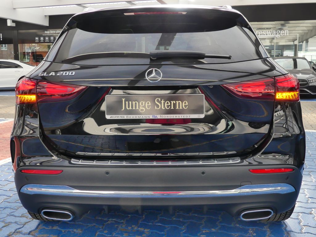 Mercedes-Benz GLA 200 2024