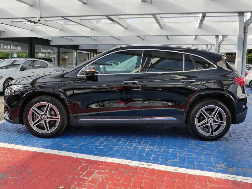Mercedes-Benz GLA 200 2024