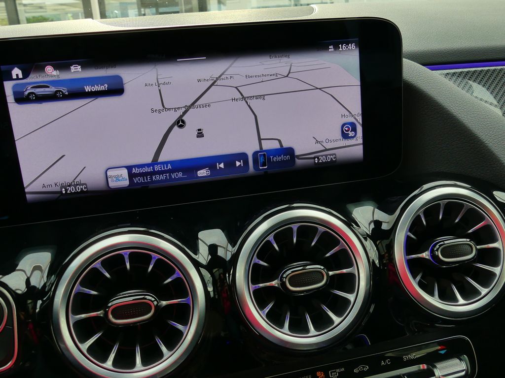 Mercedes-Benz GLA 200 2024