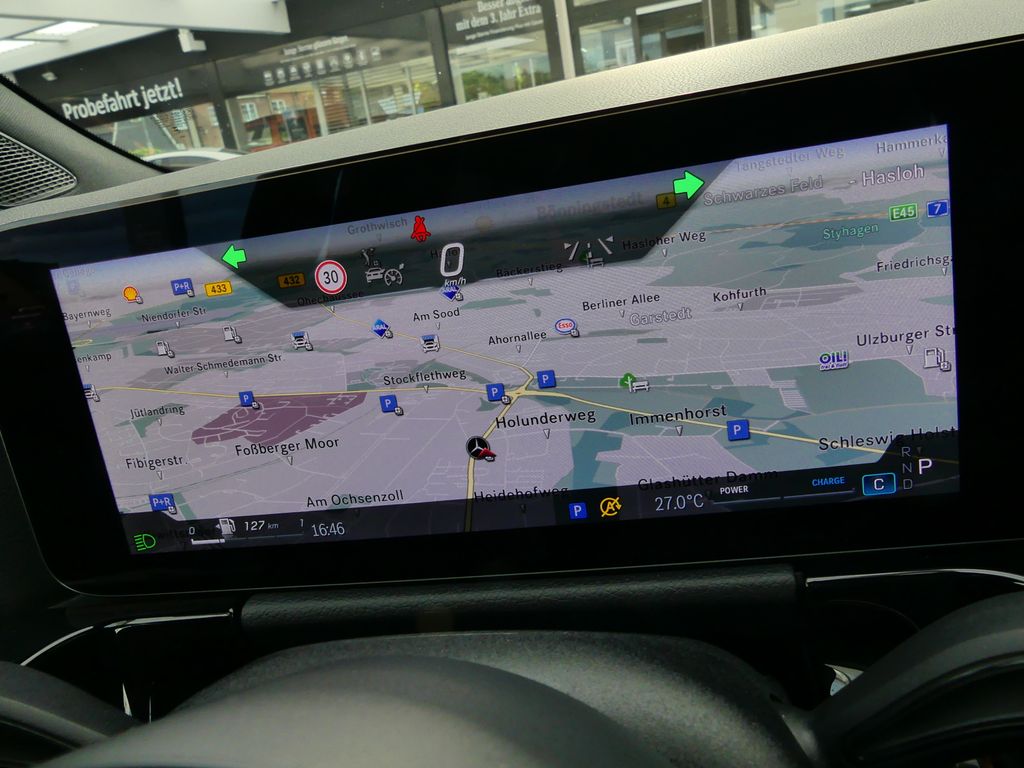 Mercedes-Benz GLA 200 2024