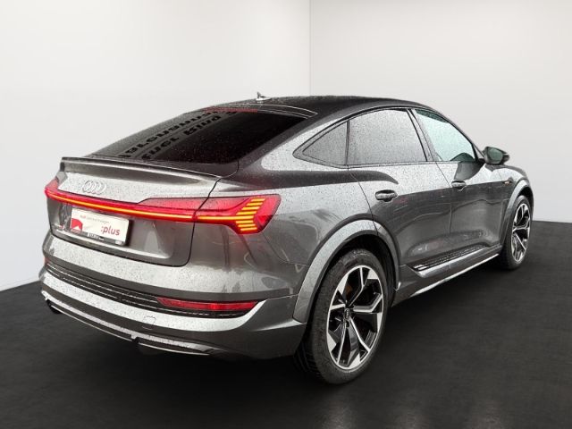 Audi e-tron 2021